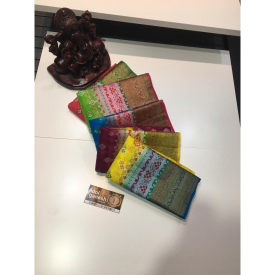 IG1391 Lite weight kora sarees