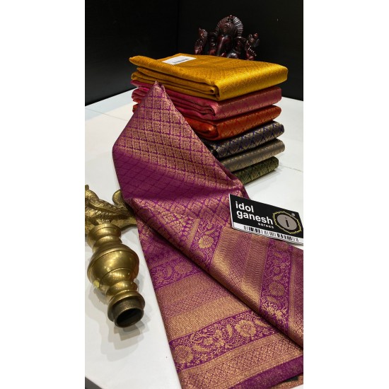IG2431 Lite weight soft Kubera pattu