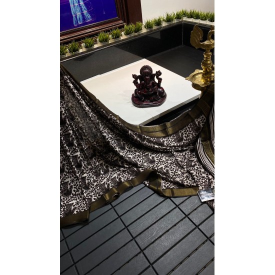 IG25 Lite weight Lenin sarees