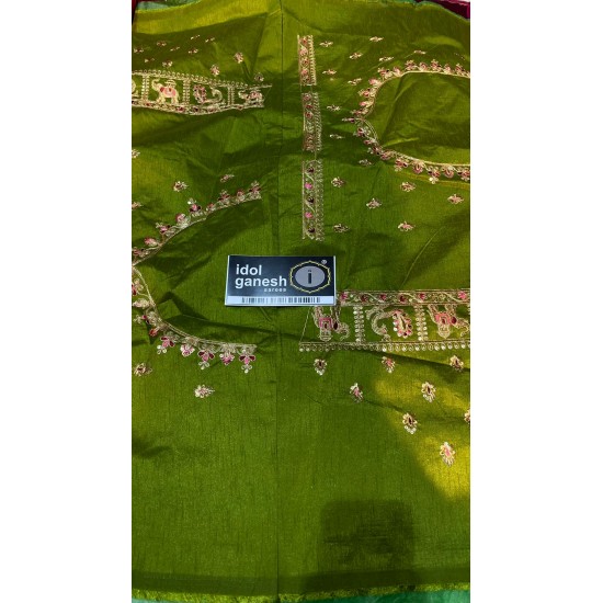 IG2882 Lite weight pure soft munga silk pattu