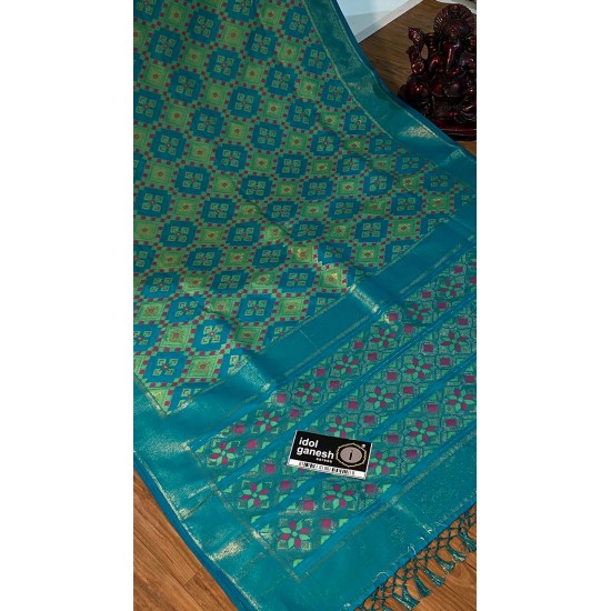 IG3055 Lite weight pure soft munga silk pattu 