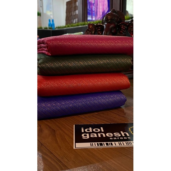 IG3248 Lite weight soft Kubera pattu