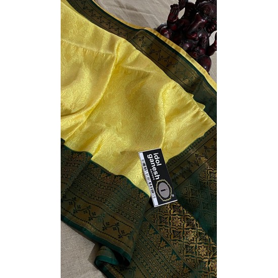 IG3733 Lite weight soft silk Kubera pattu