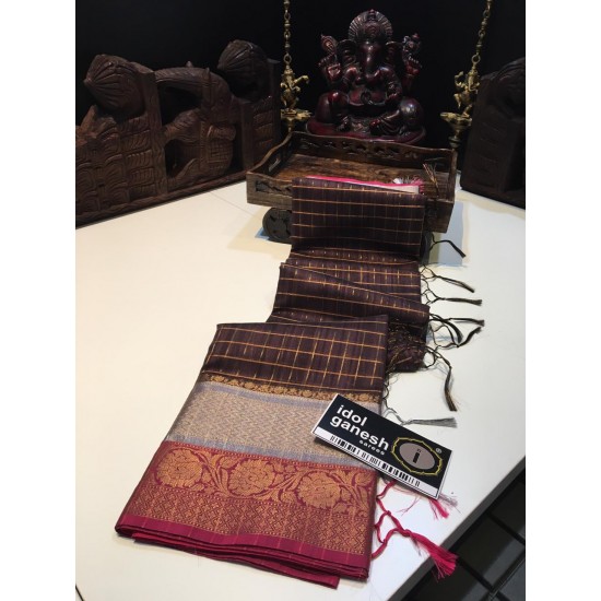 IG531 Lite weight khadi pattu IG531 Lite weight khadi pattu