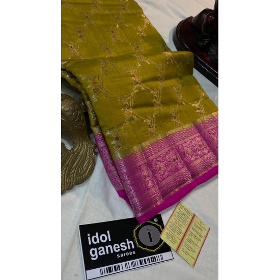 IG5585 Pure handloom chiniya pattu 