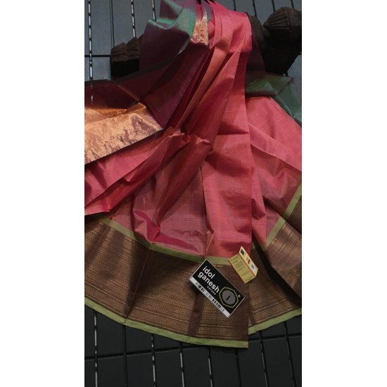 IG584 Pure Handloom pattu