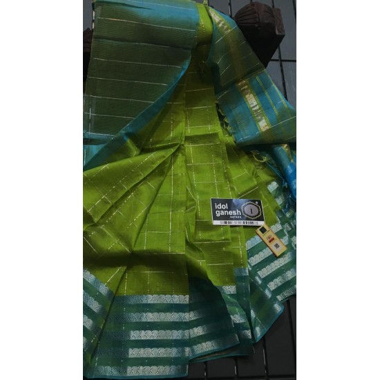 IG586 Pure Handloom pattu