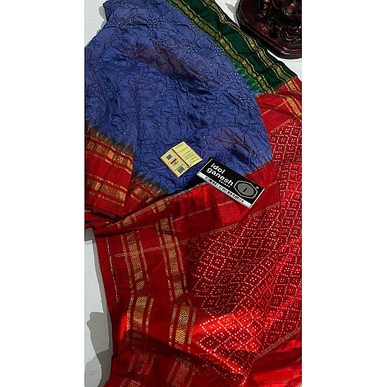 IG7274 pure handloom ikkat patola weaving ganga jamina border