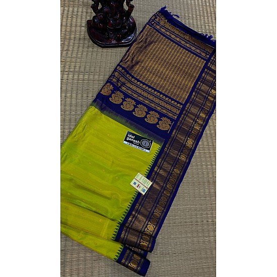 IG7276: pure handloom gadwall pattu IG7276: pure handloom gadwall pattu