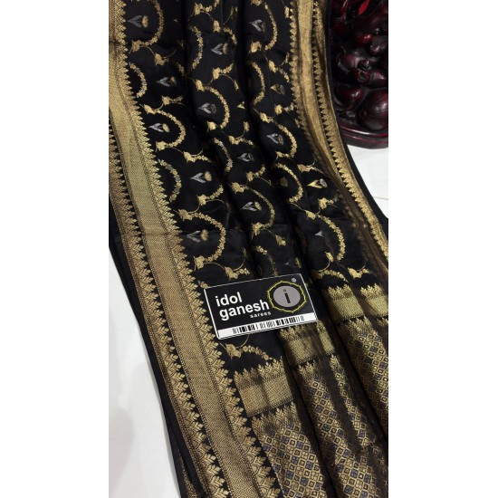 IG7780 Lite weight pure soft mushroo silk 4750/-