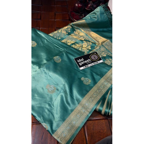 IG7824 :pure mashroo silk along with beautiful weaving