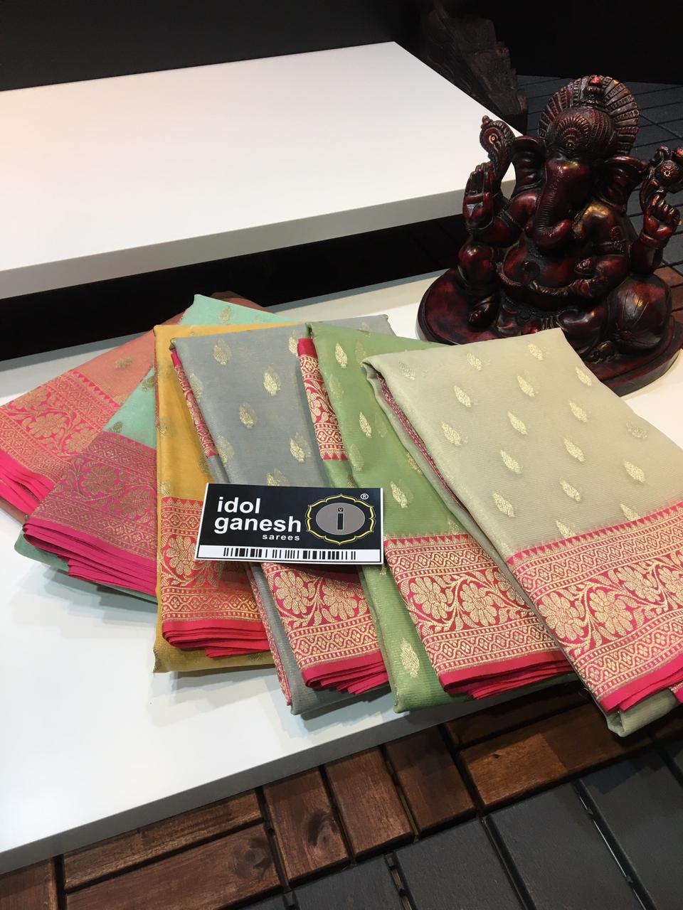 IG1143 Lite weight pure Handloom kora/tissue