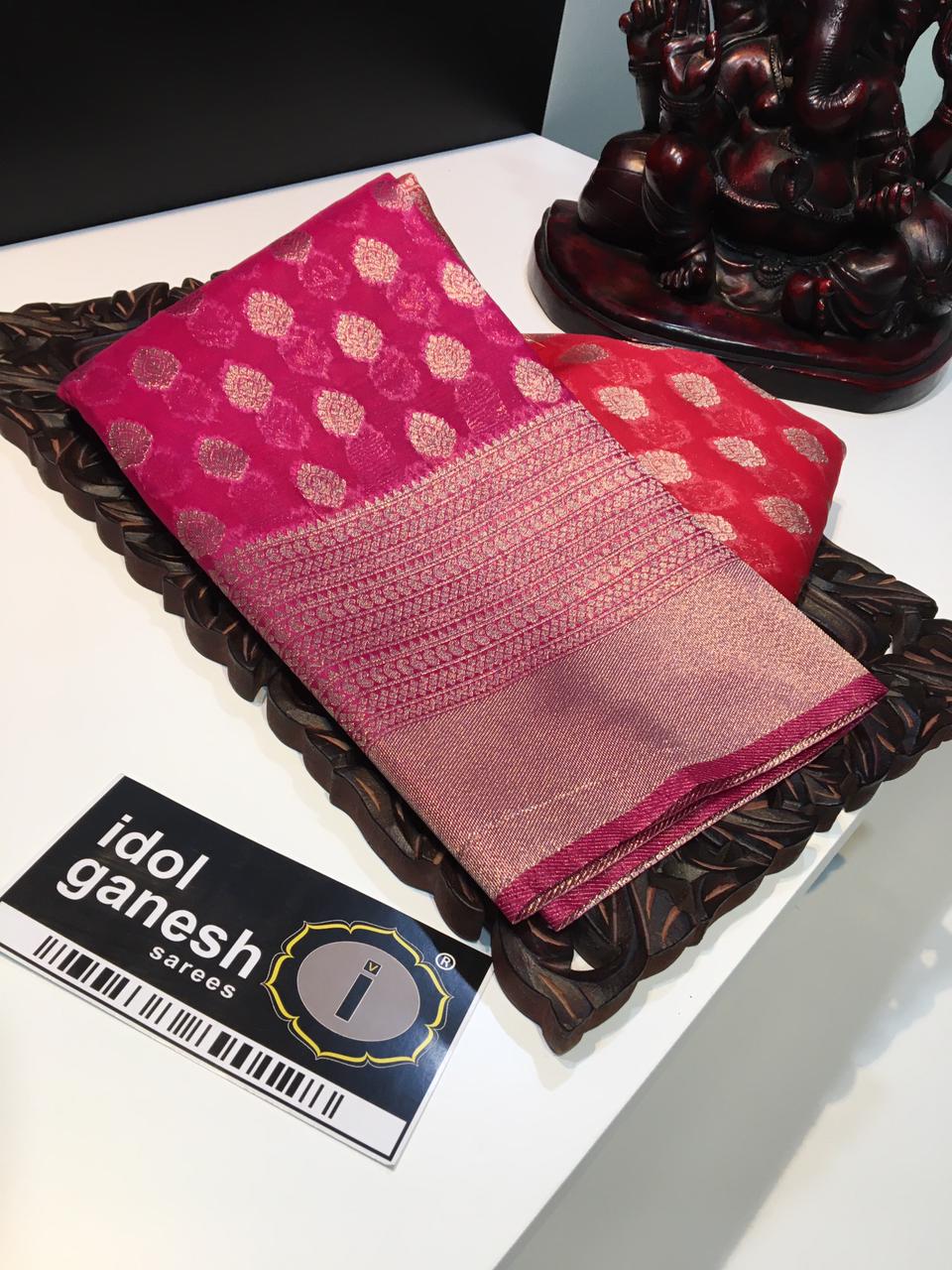 IG1450 Lite weight Kanchi weaving kora sarees 