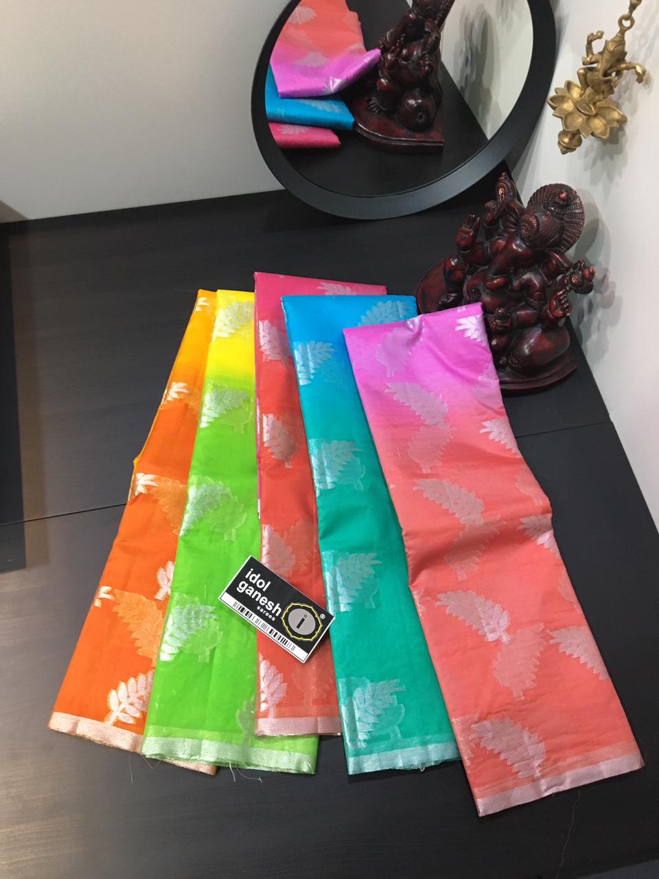 IG1456 Lite weight kora sarees 