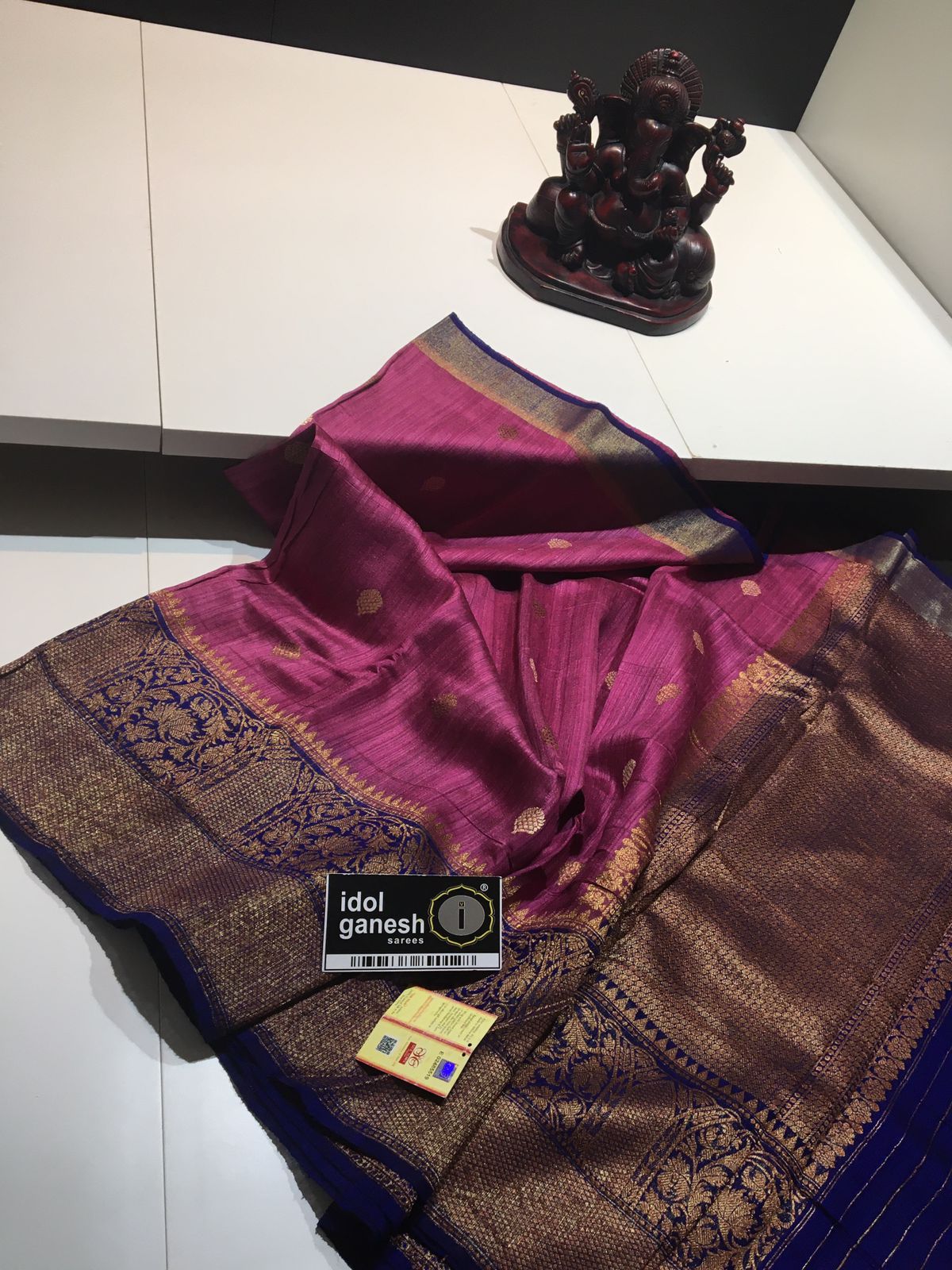 IG156 Pure Hand loom jute pattu 