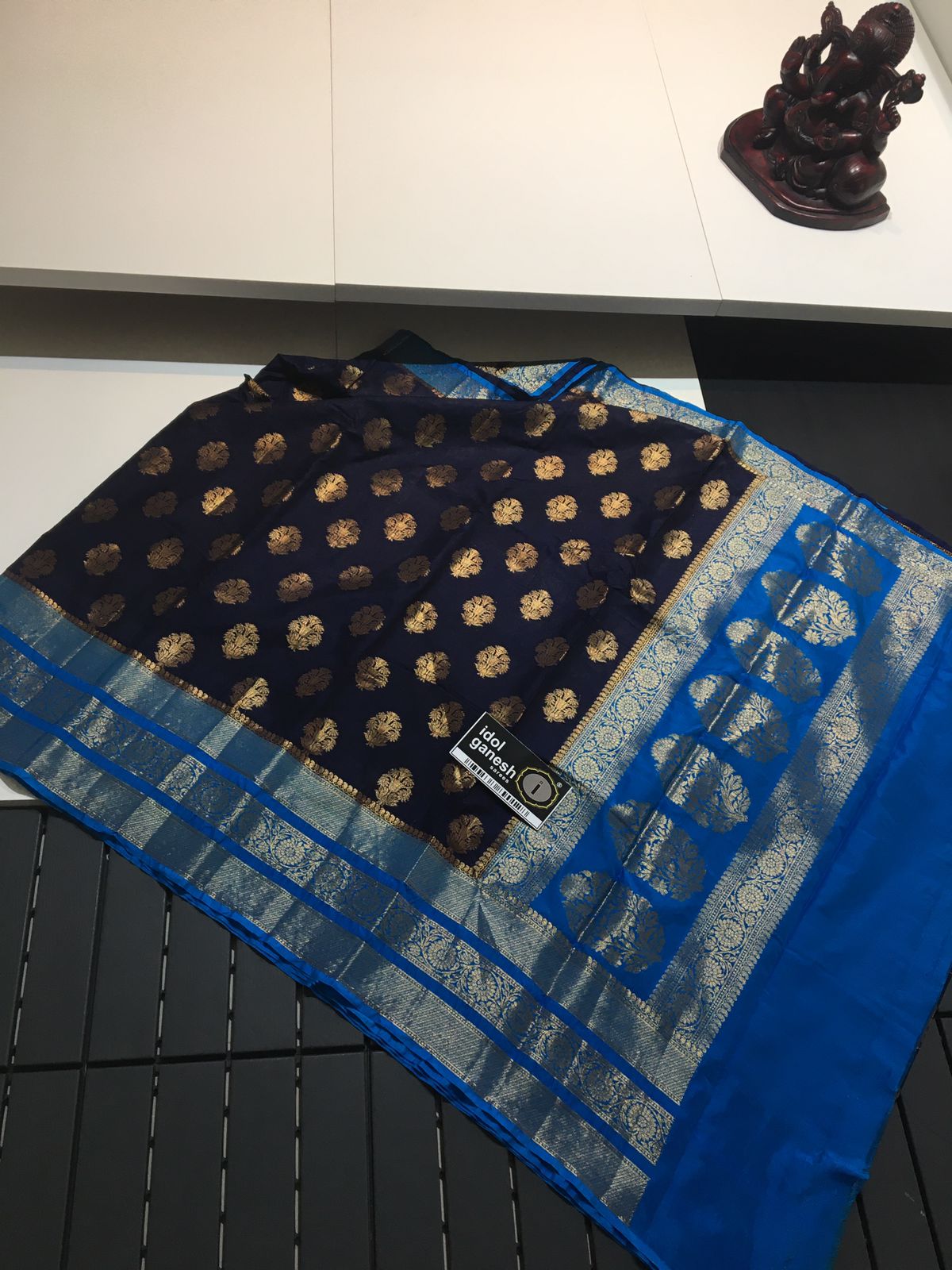 IG1920 Pure fancy Manikarnika pattu 