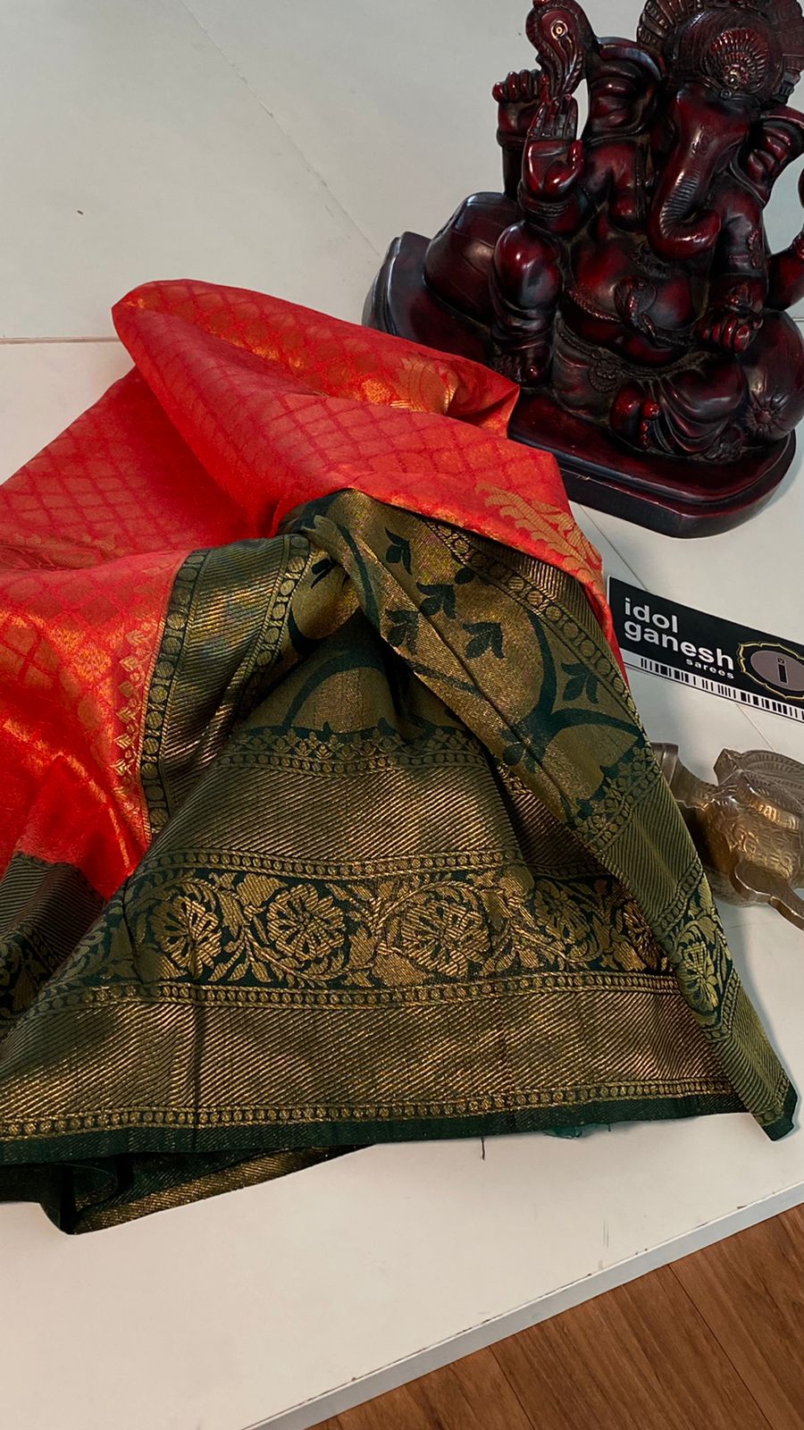 IG2102 Lite weight soft Kubera pattu