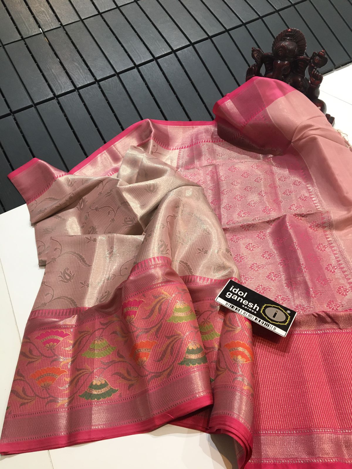 IG2397 Lite weight soft kataan pattu