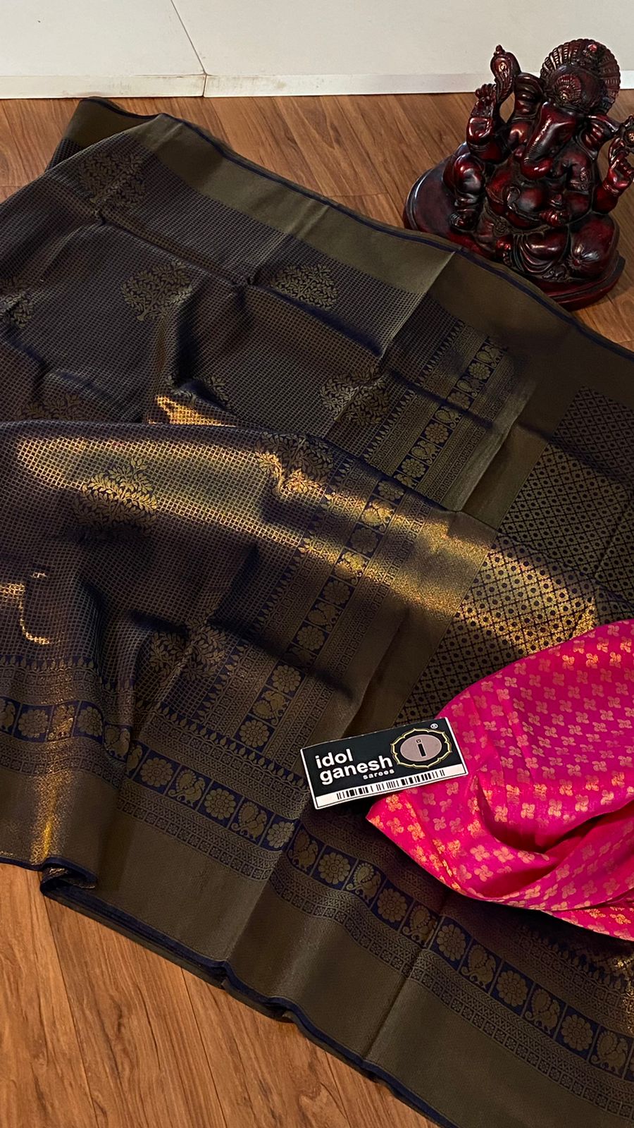 IG2428 Lite weight soft Kubera pattu