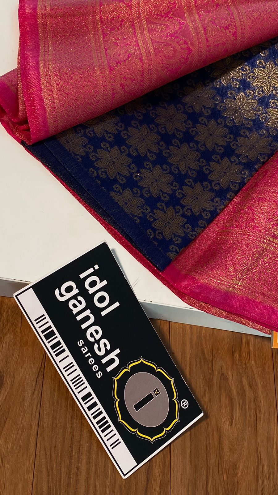 IG2432 Lite weight soft Kubera pattu