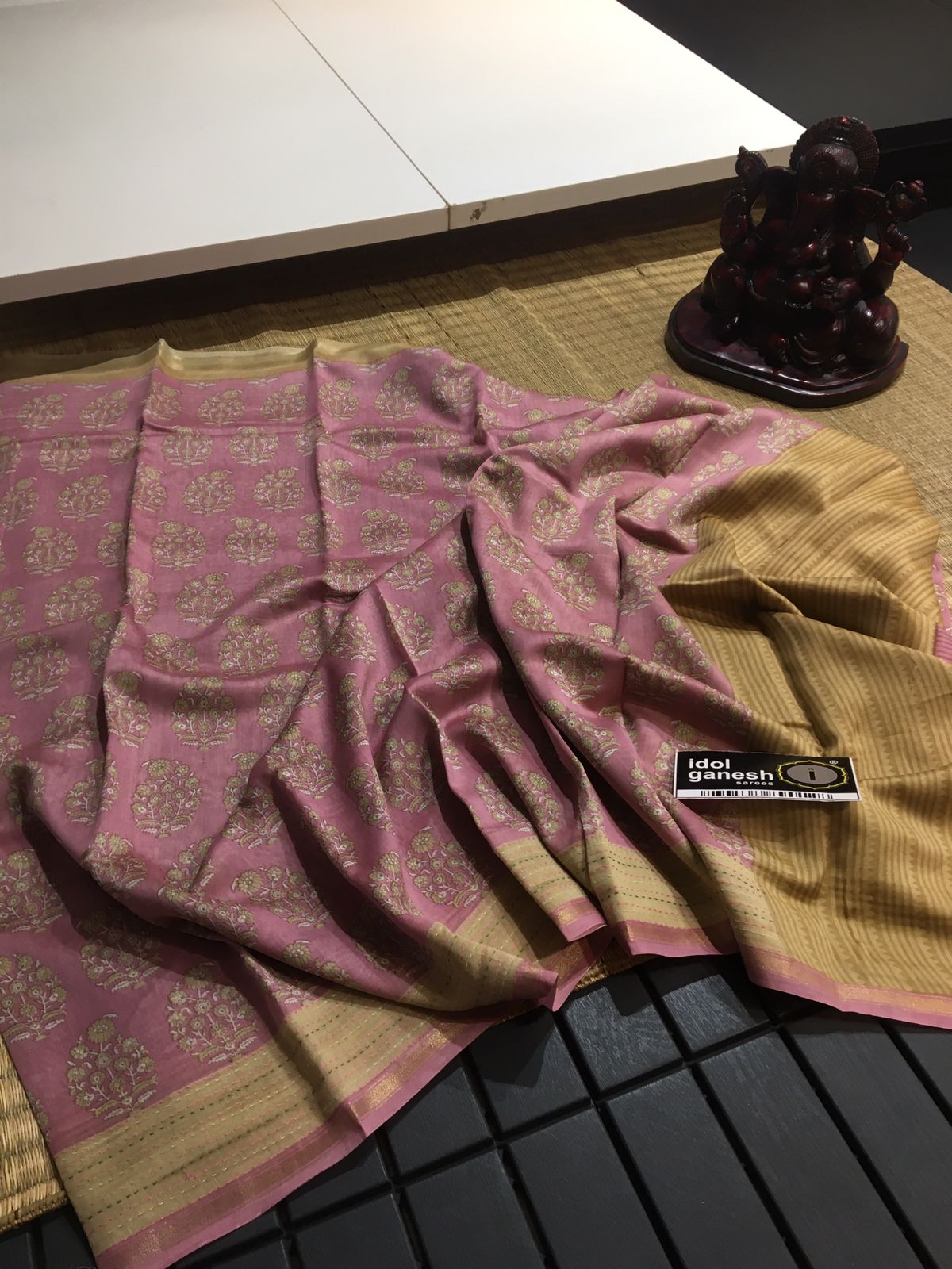 IG2517 Pure handloom Maheshwari