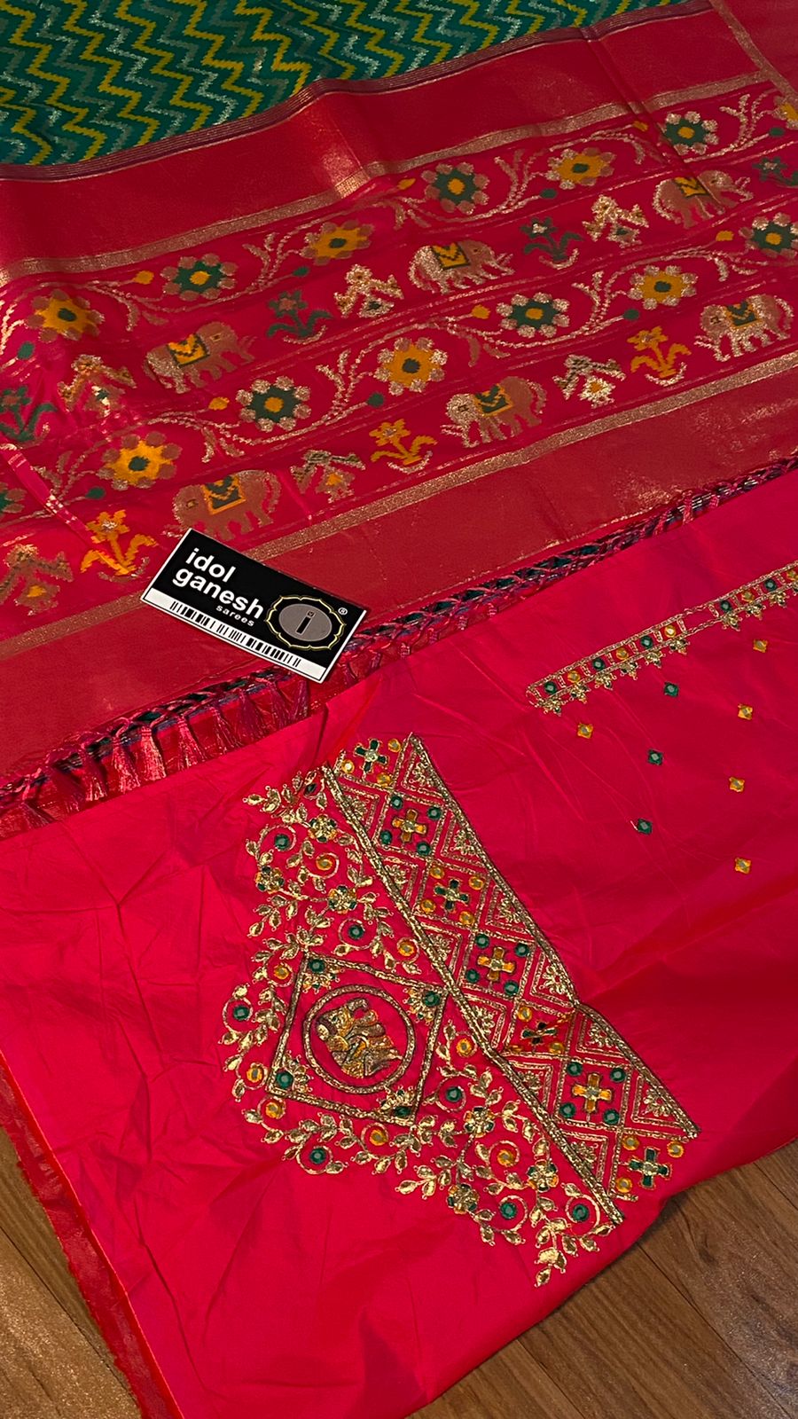 IG2881 Lite weight pure soft munga silk pattu 