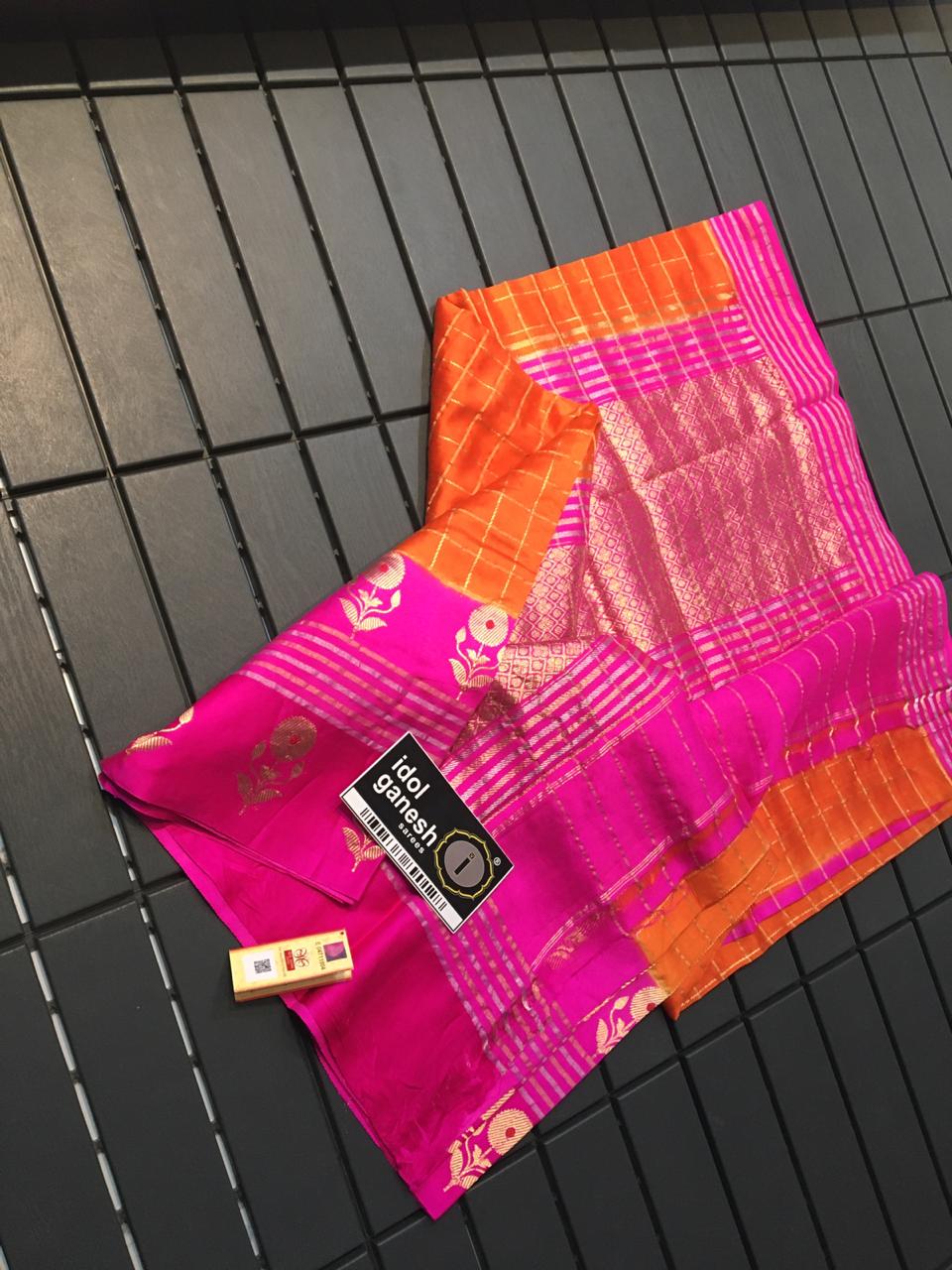 IG368 Pure hand loom pattu