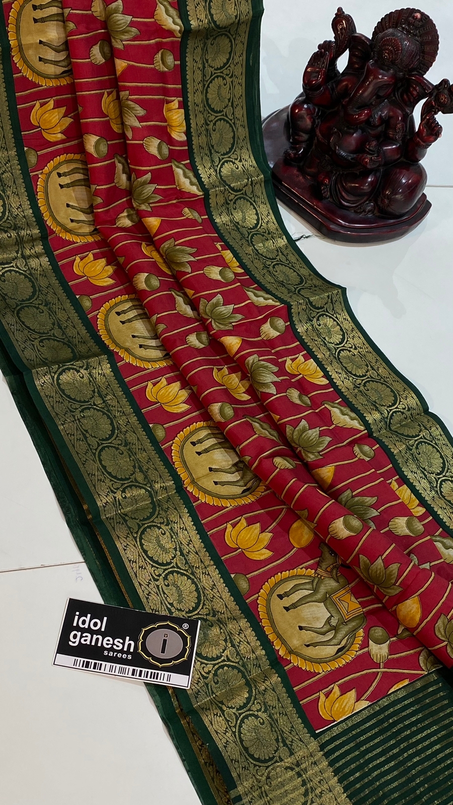 IG4664 lite weight pure  munga silk pattu 