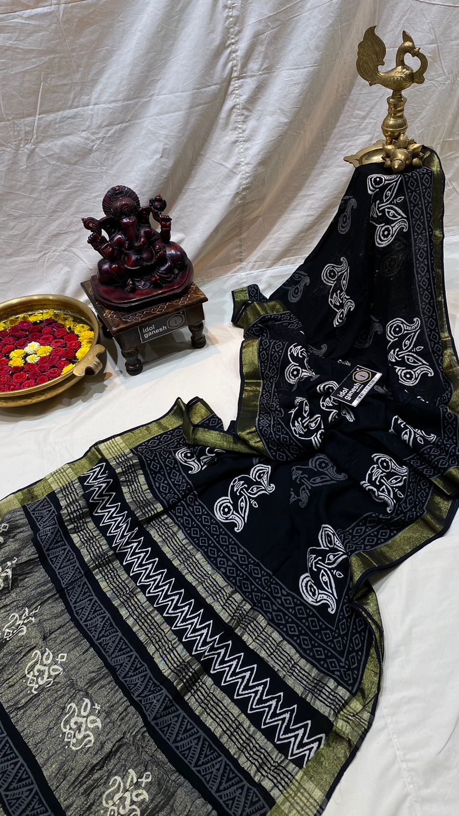 IG515 Lite weight Lenin sarees