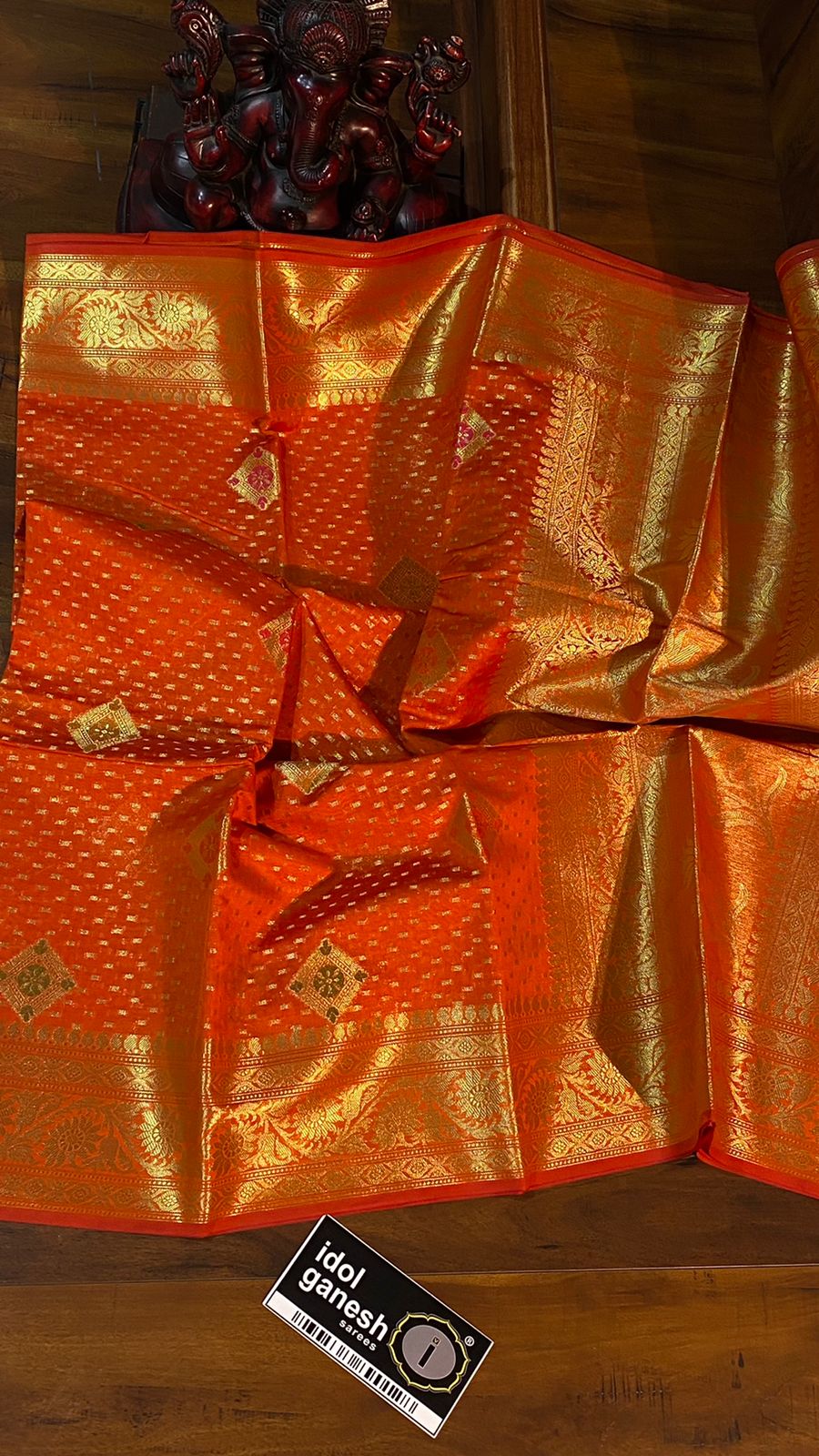 IG5207  Lite weight soft chanderi butta weaving