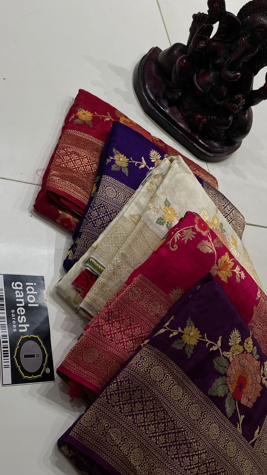 IG  5355 pure lite weight soft munga silk pattu 