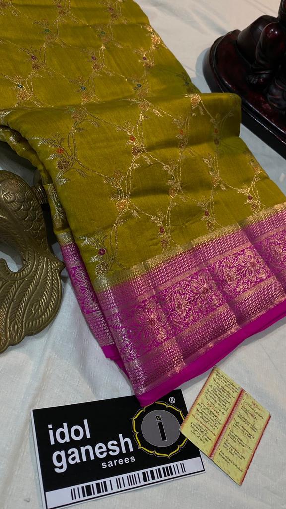 IG5585 Pure handloom chiniya pattu