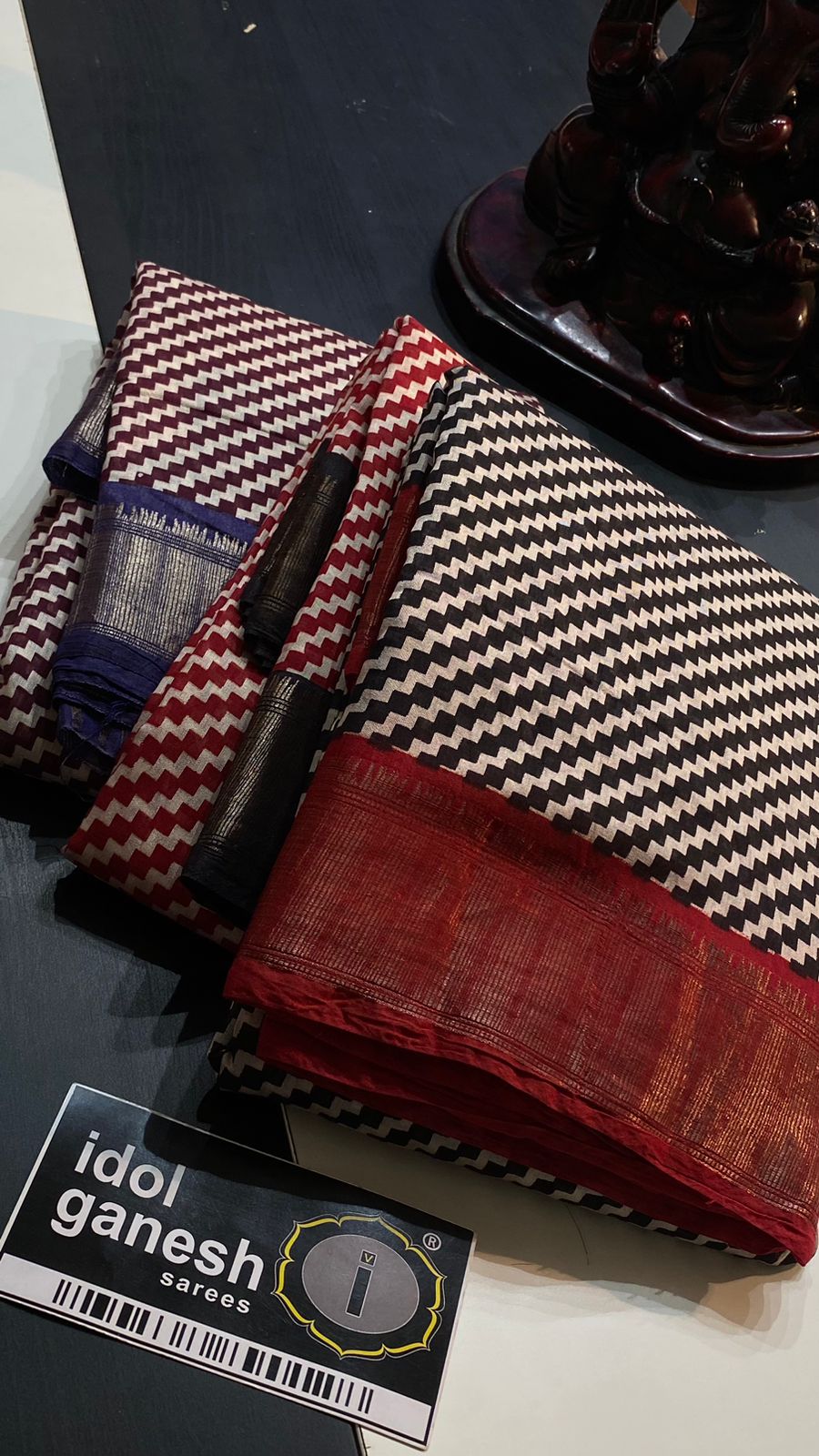 IG6197  pure handloom Maheswari print  