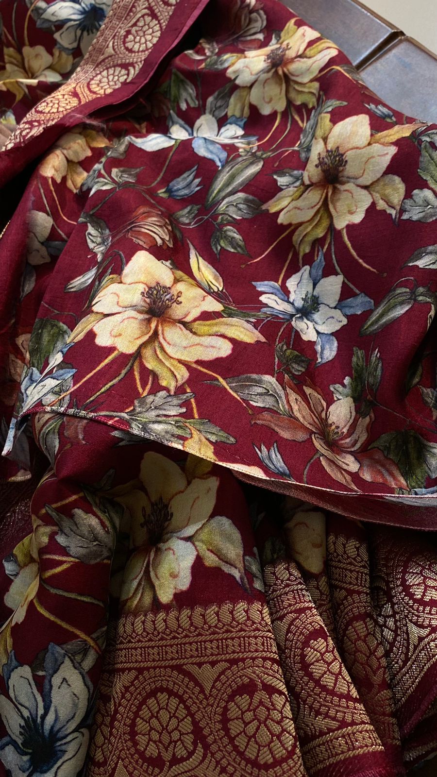 IG6477 lite weight soft pure munga silk pattu 