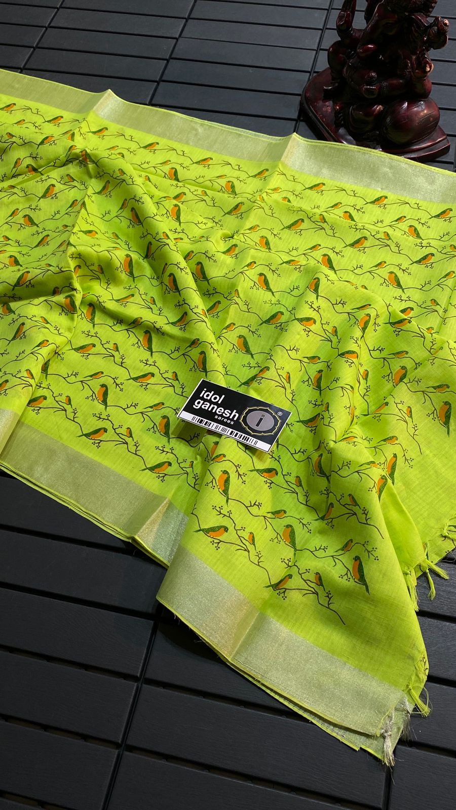 IG6755 Lite weight lenine sarees IG6755 Lite weight lenine sarees