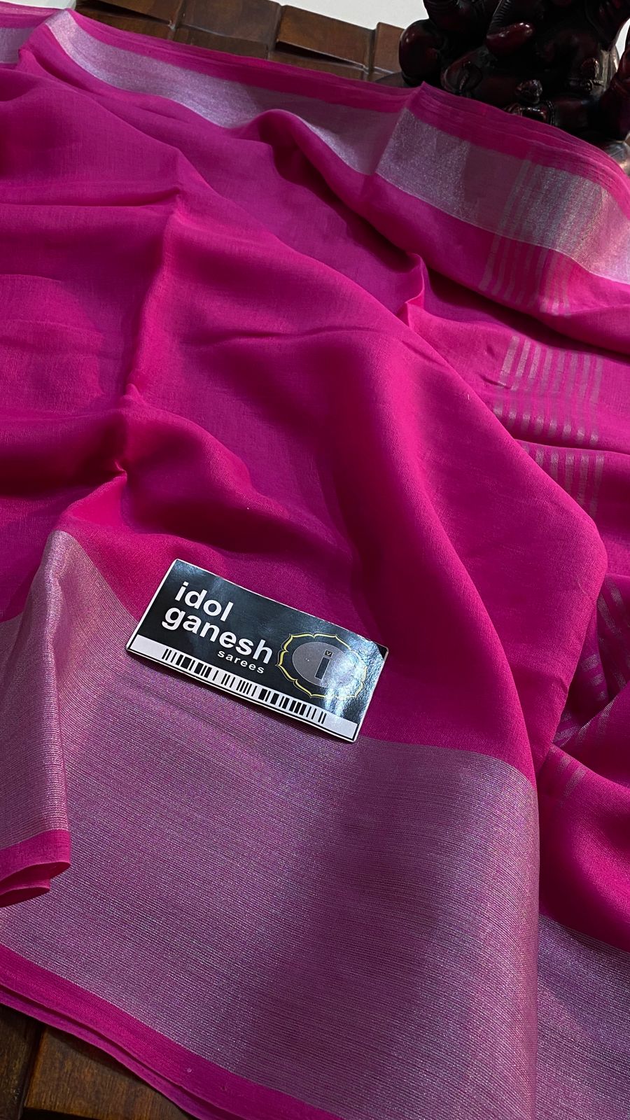 IG6874lite weight lenine sarees 