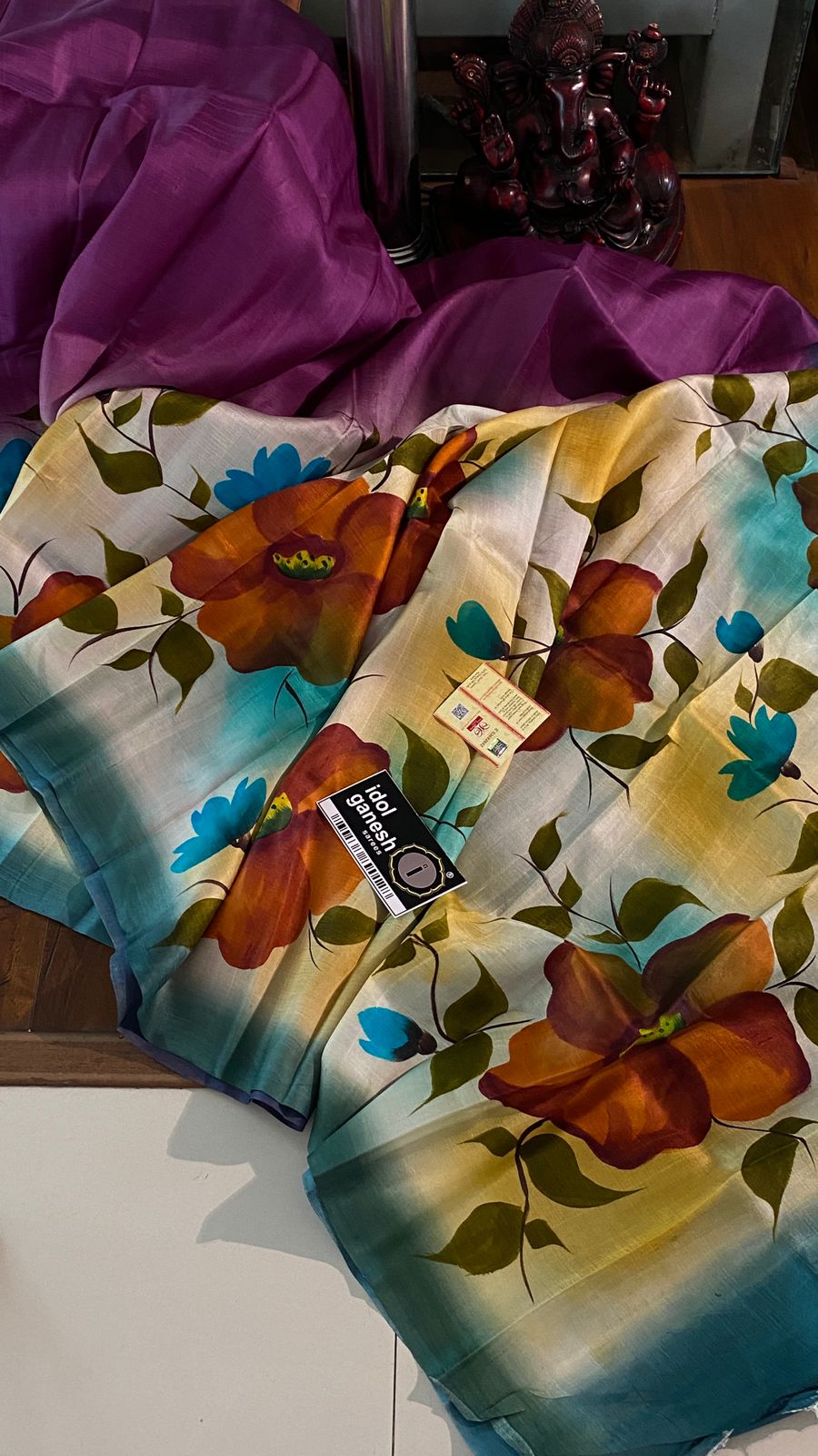 IG6957 pure handloom pure silk along with real hand brush 