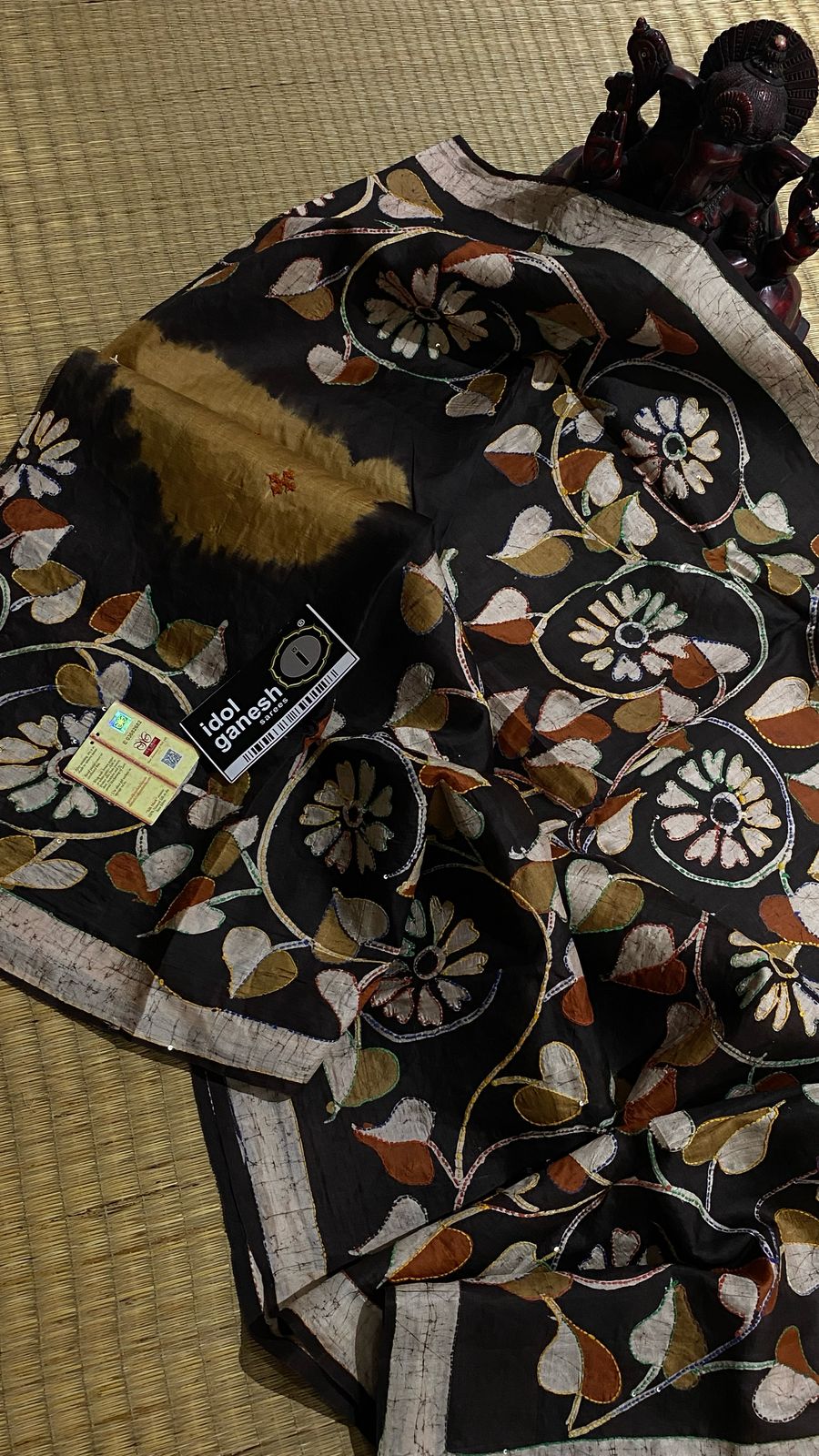 IG7158handloom pure silk hand batik print IG7158handloom pure silk hand batik print