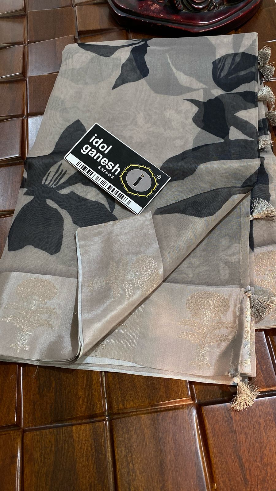 IG7308 lite weight soft organza pattu IG7308 lite weight soft organza pattu