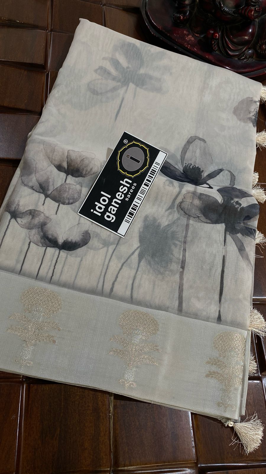 IG7309 lite weight soft organza pattu 