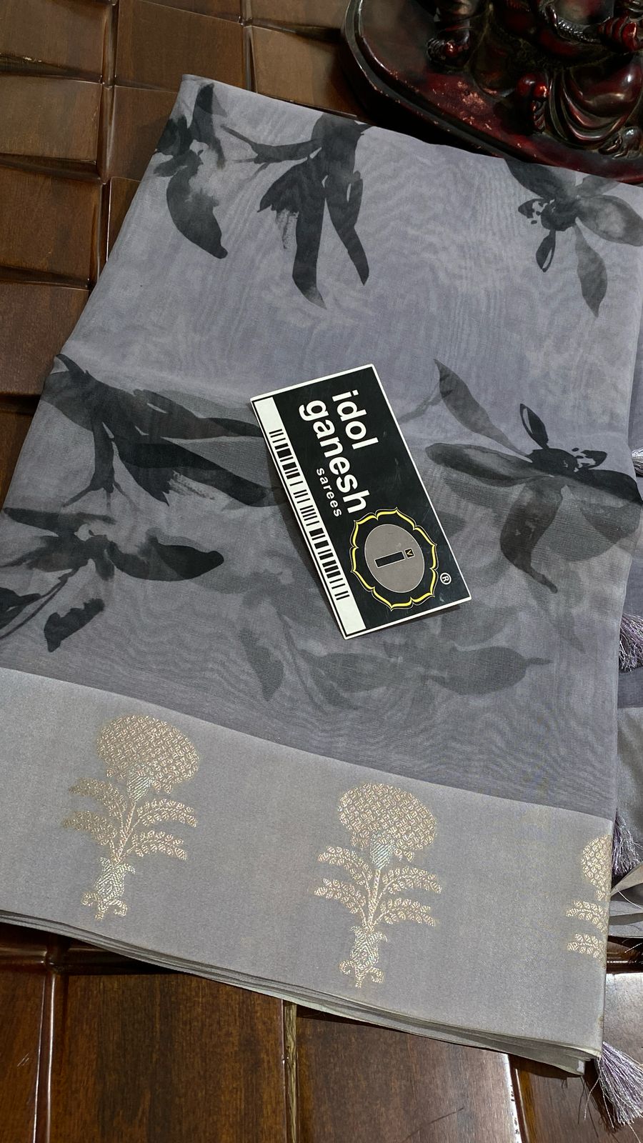 IG7310  lite weight soft organza pattu 