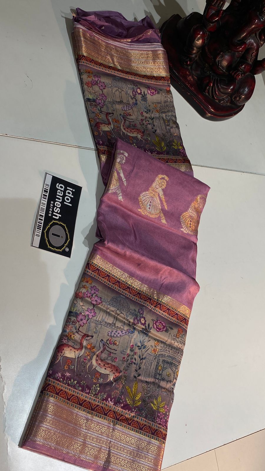 IG7469ite weight pure   Mysore silk weaving  