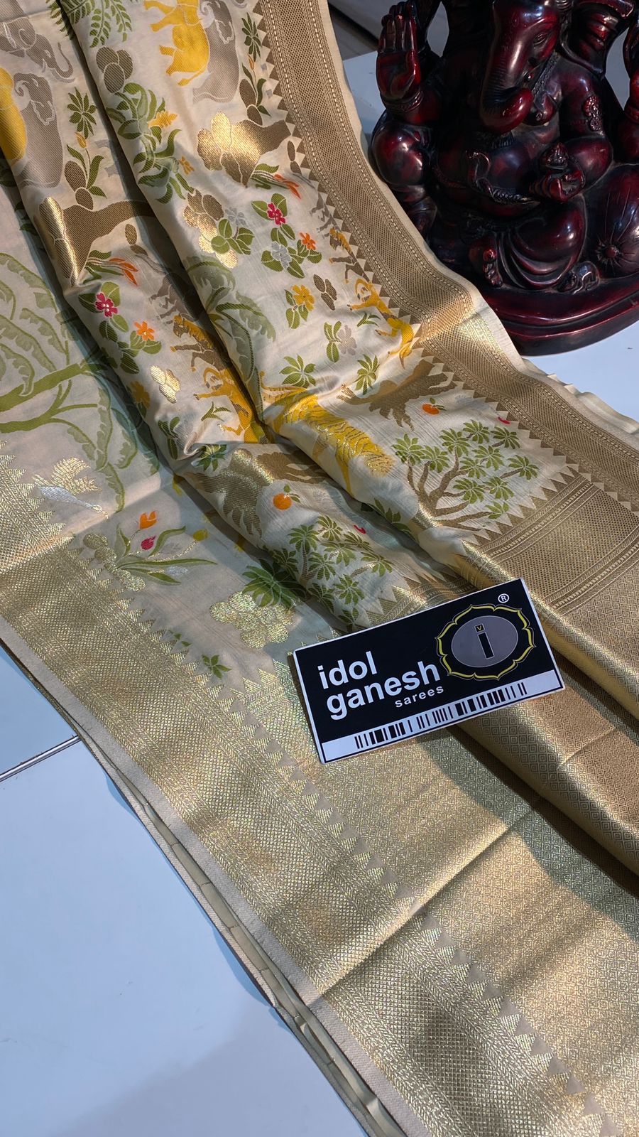 IG7473lite weight banarasi kathan saree IG7473lite weight banarasi kathan saree