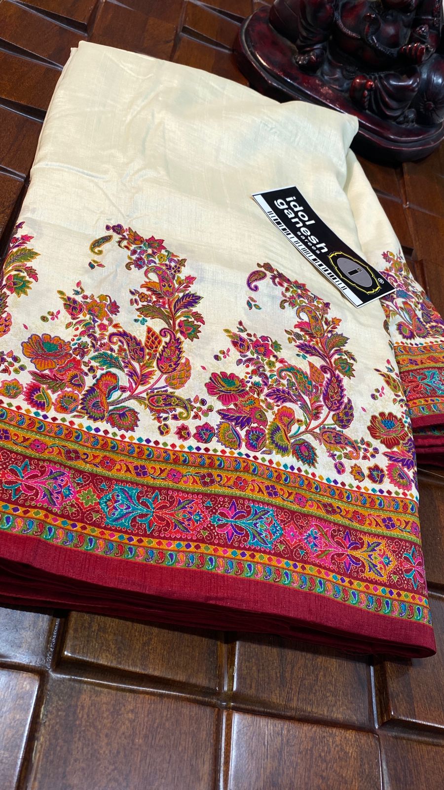 IG7476:lite weight soft pashmina tusser 2560/- IG7476:lite weight soft pashmina tusser 2560/-
