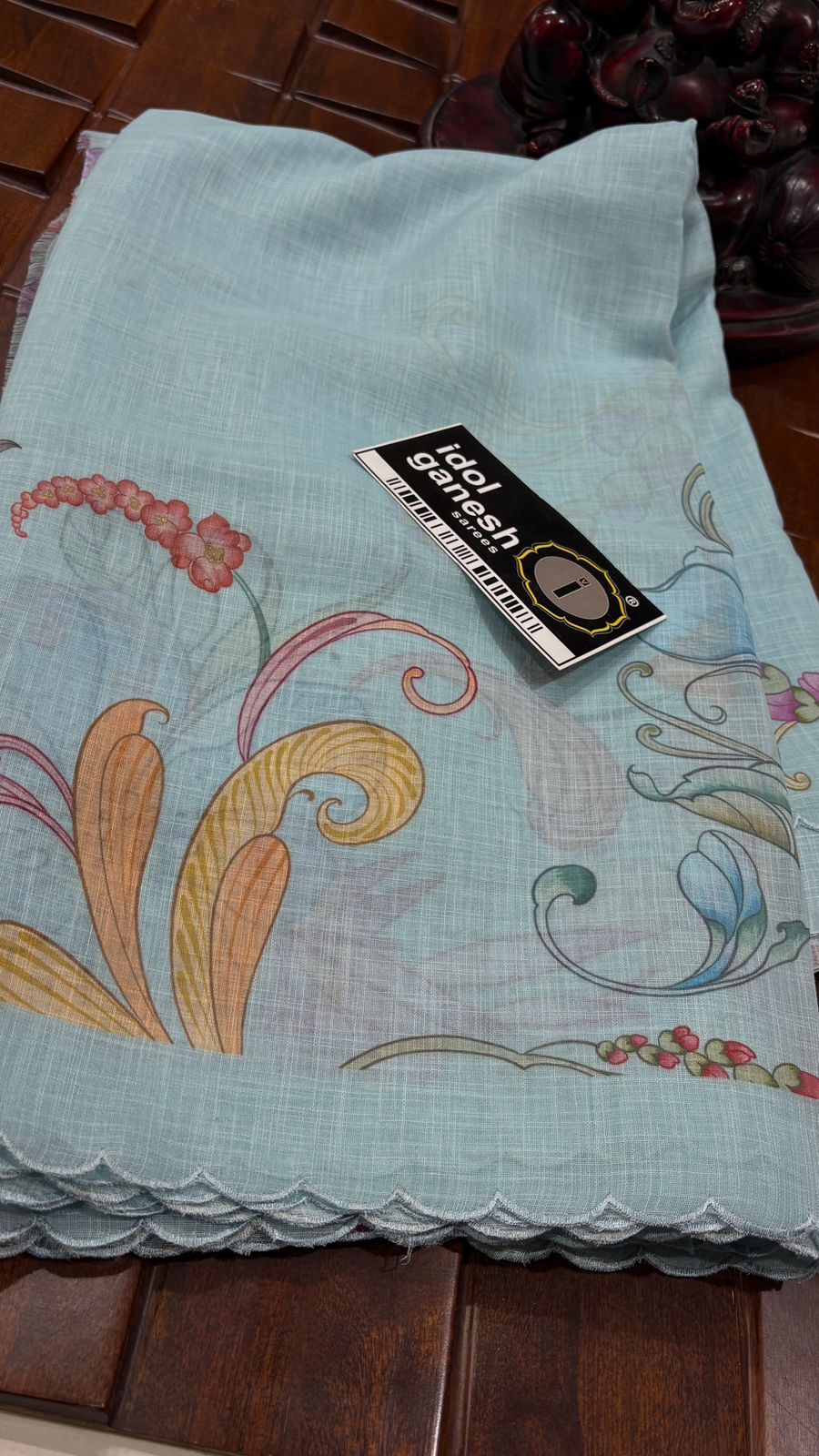 IG7661 lite weight Lenin print sarees 