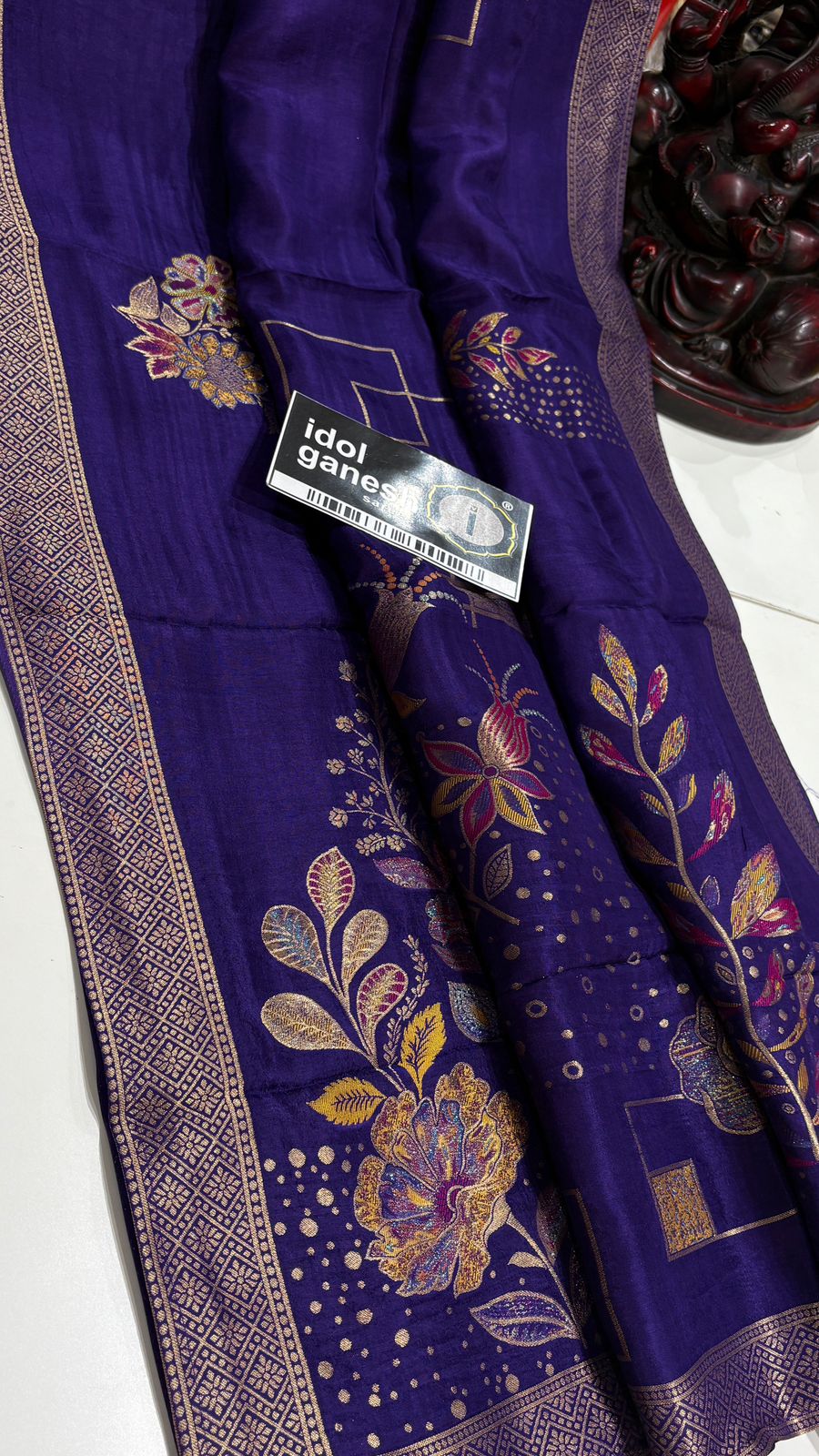 IG7694  lite weight pure munge silk pattu 