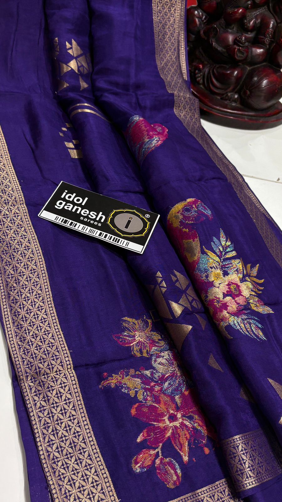 IG7695 lite weight pure munge silk pattu 