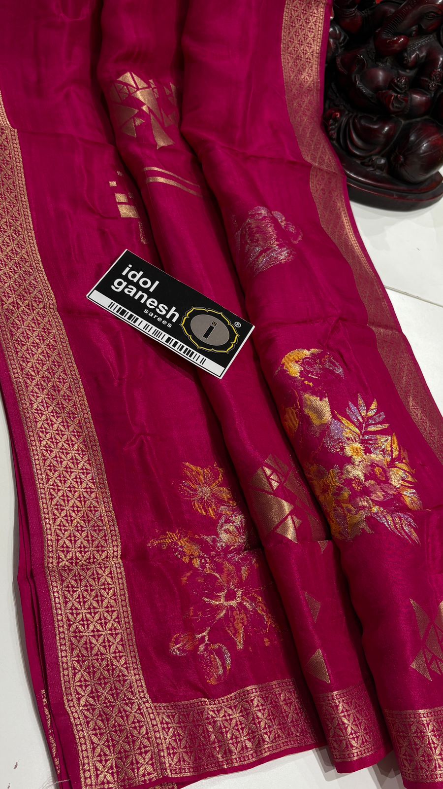 IG7695 lite weight pure munge silk pattu 