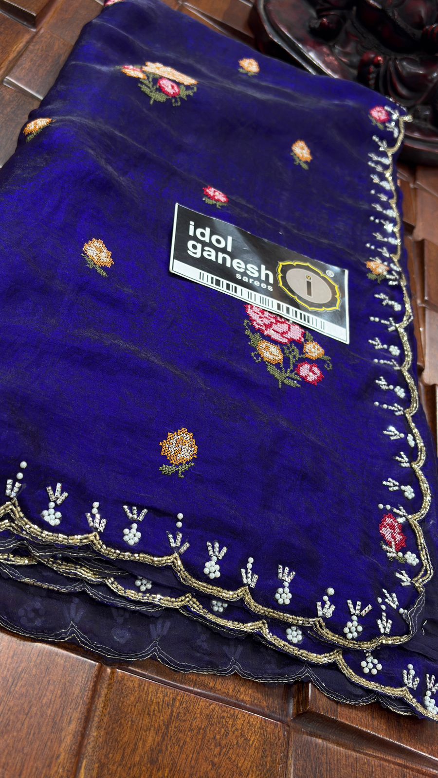 IG7732:lite weight pure velvet chiffon sarees IG7732:lite weight pure velvet chiffon sarees