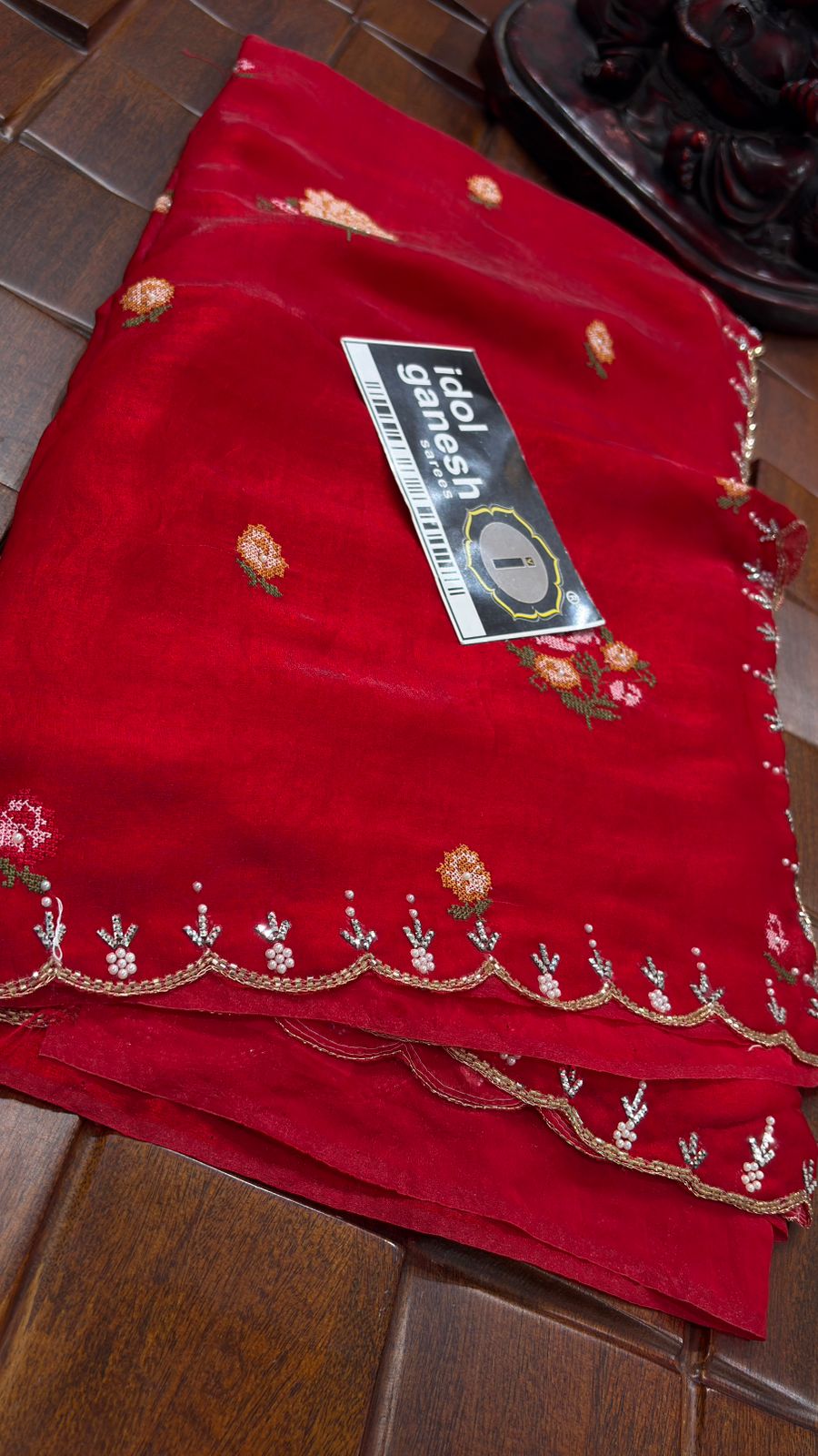 IG7732:lite weight pure velvet chiffon sarees  